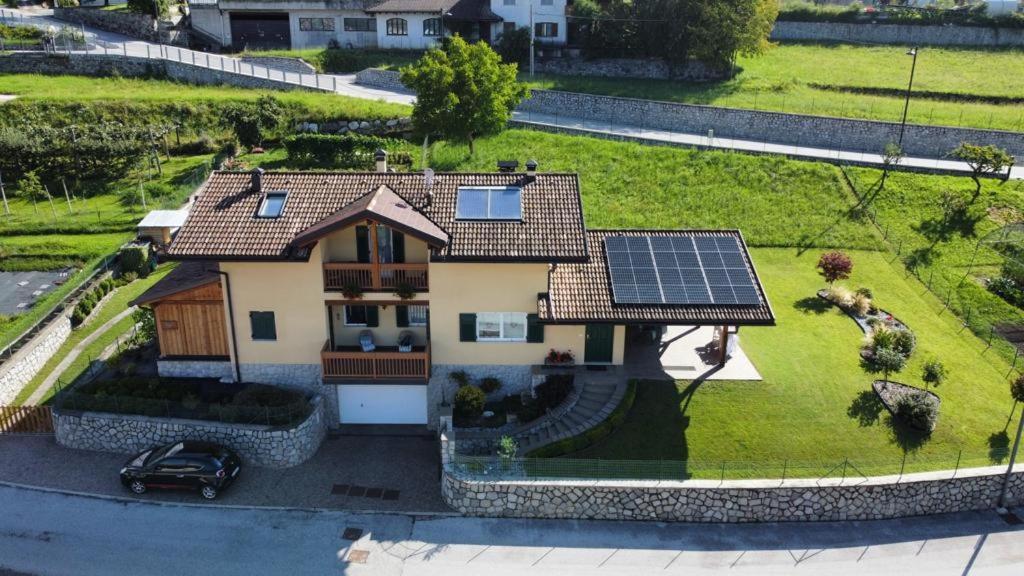 B&B Elise Castel Ivano Екстериор снимка